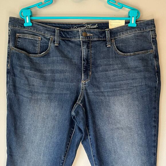 NWT! Universal Thread Medium Wash Mid Rise Skinny Jean Size 18 Short - Picture 6 of 12